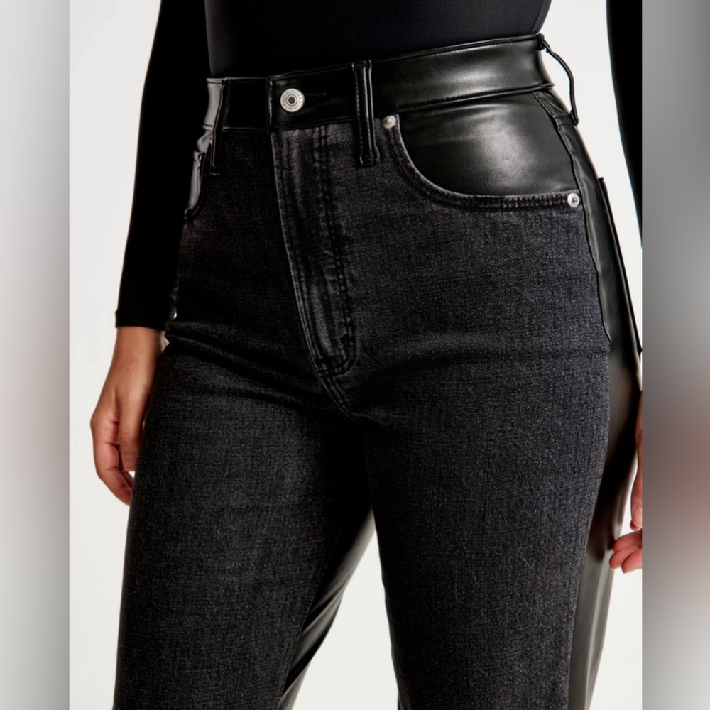 Abercrombie Curve Love High Rise Ankle Straight jeans size 24 Long